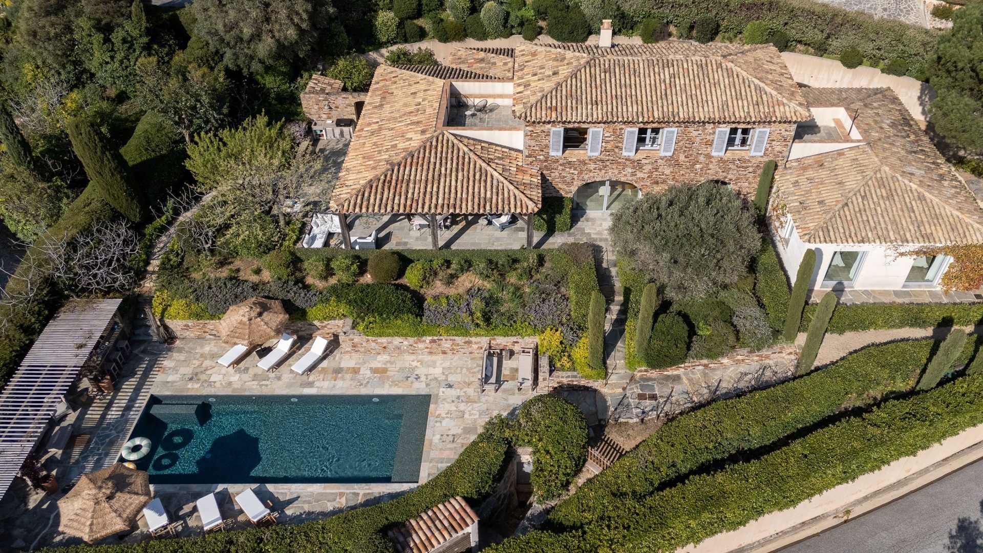 Villa Mareva thumbnail 3