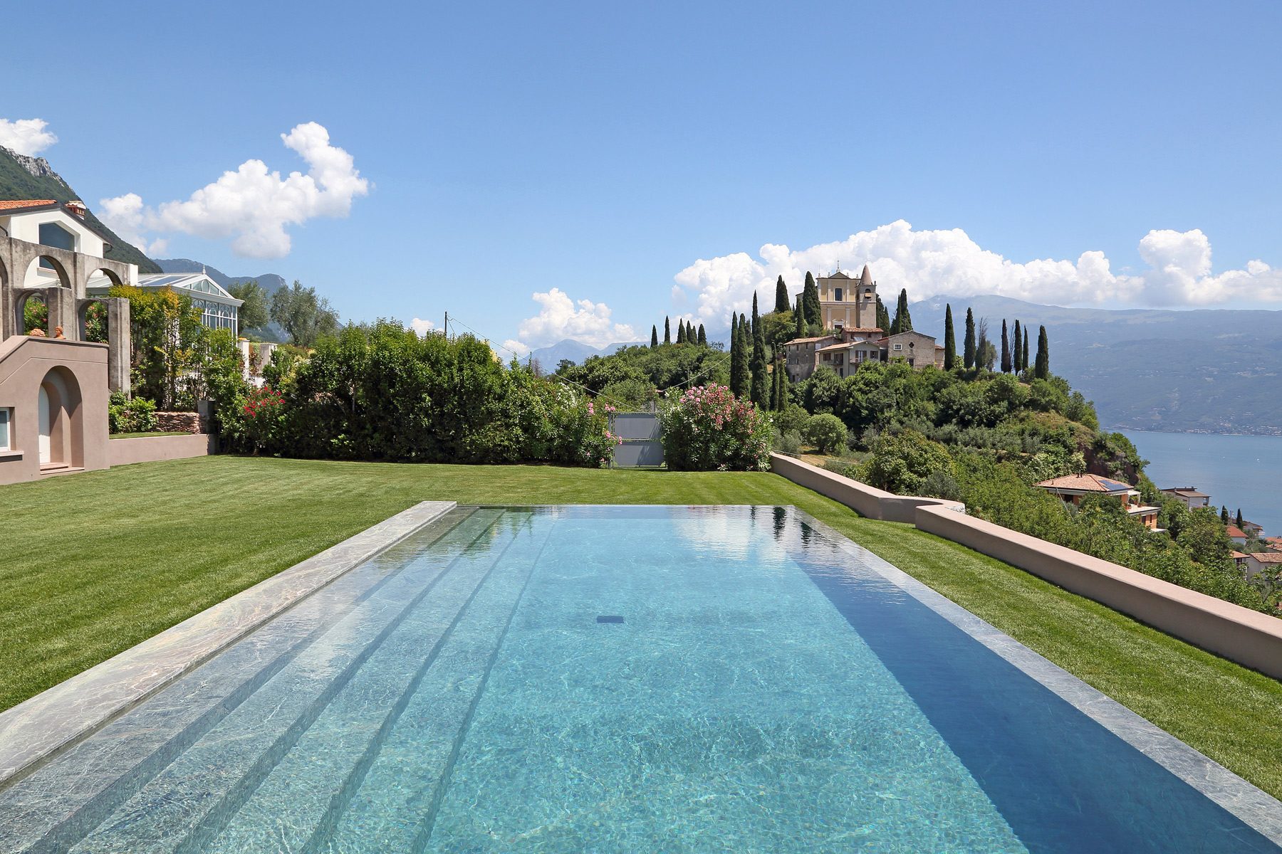 Villa Garda thumbnail 7